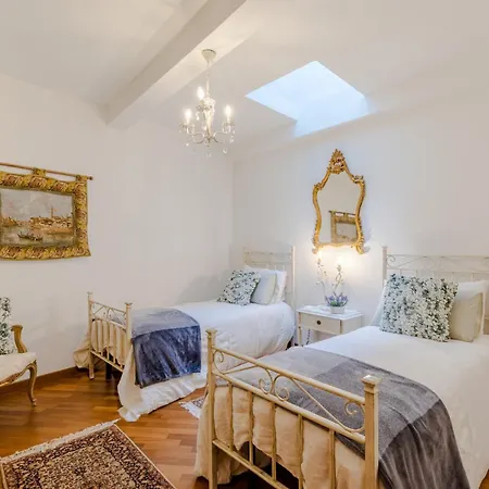 Casa La Guardia, A Classic 3 Bedrooms Lucca