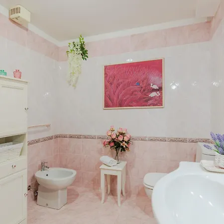 Casa La Guardia, A Classic 3 Bedrooms * Lucca