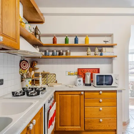 Casa La Guardia, A Classic 3 Bedrooms Appartement