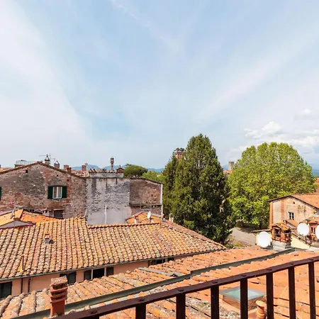 Casa La Guardia, A Classic 3 Bedrooms Appartement Lucques